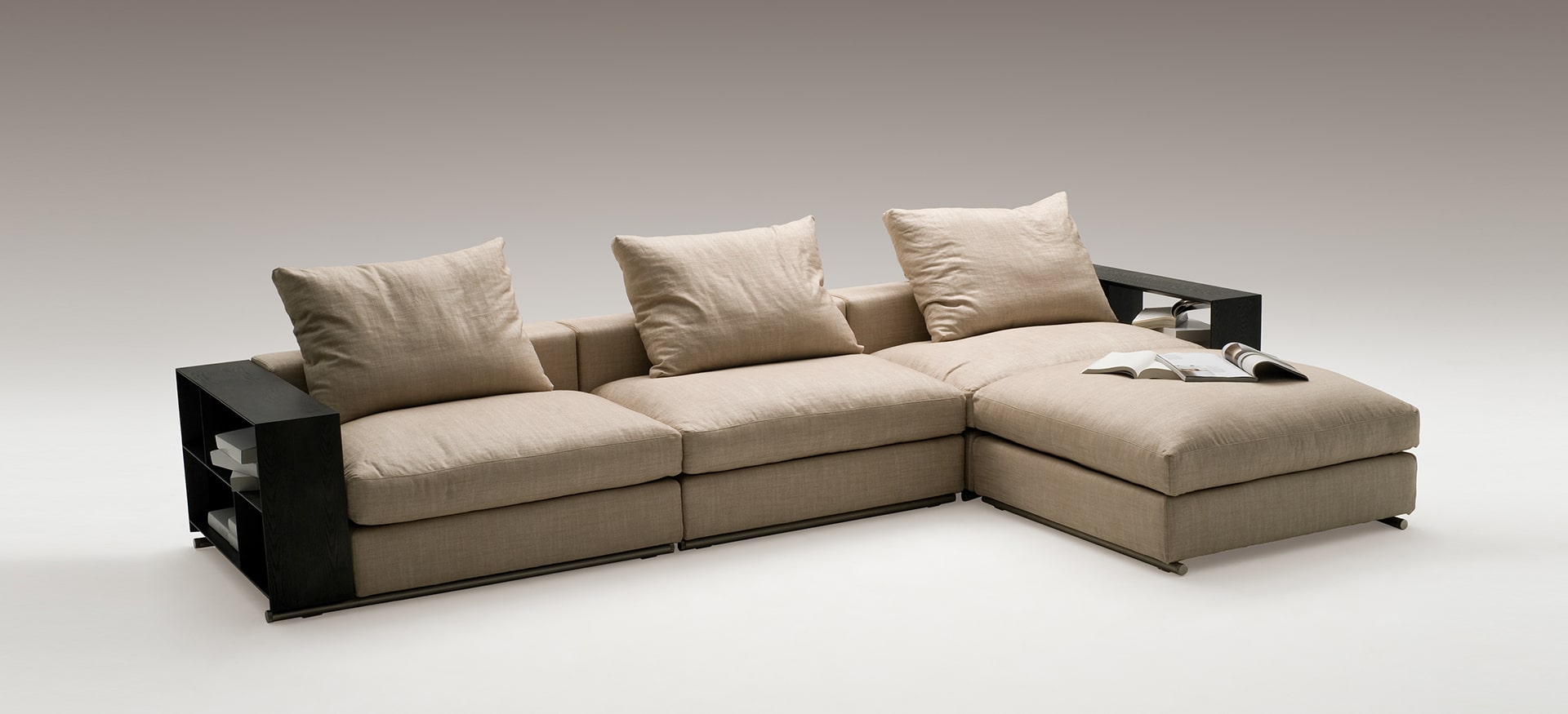 Freetown Sofa